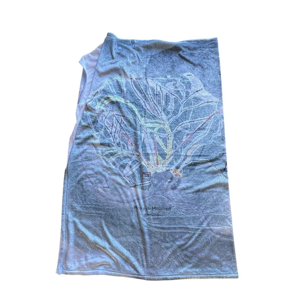 Terry Town Maps Monarch Mountain SkiMap Fleece‎ Blanket